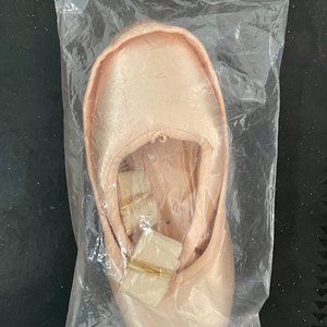 Mirella Whisper Satin MS140 Pointe Shoes - New